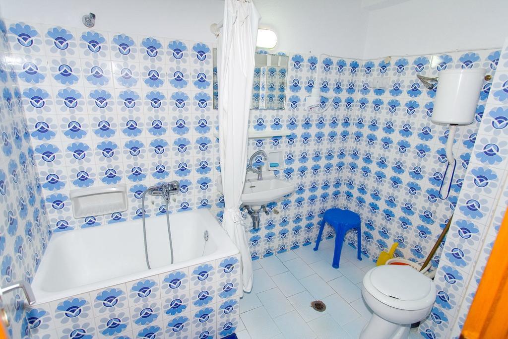 Valkaniotis Apartments Loutra Edipsou  ภายนอก รูปภาพ