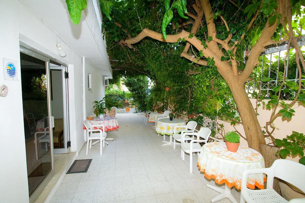 Valkaniotis Apartments Loutra Edipsou  ภายนอก รูปภาพ